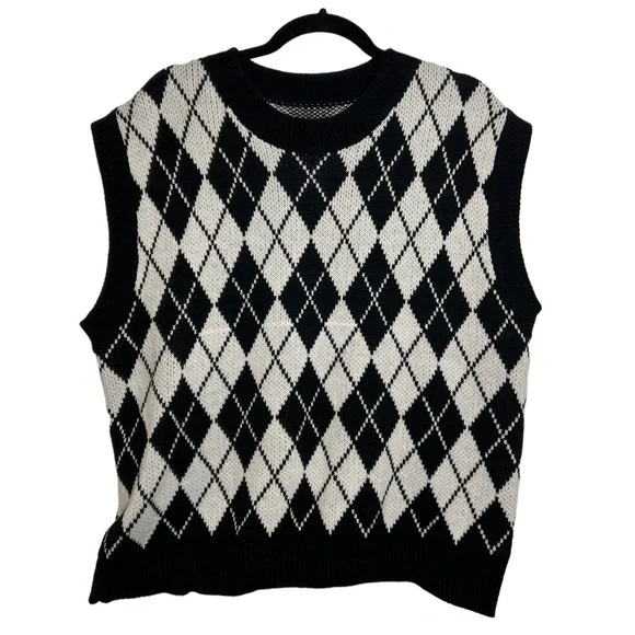 black white argyle pattern sweater vest